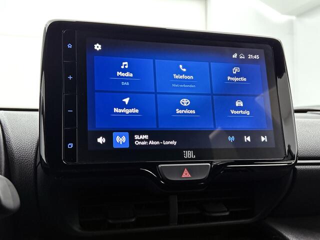Toyota YARIS Cross 1.5 Hybrid GR Sport | JBL | Head-Up Display | Dodehoek Detectie | LED Matrix | Stoel+Stuurverwarming | Elektrische achterklep | Parkeersensoren voor+achter |