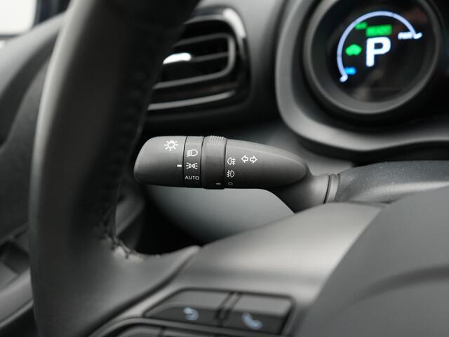 Toyota YARIS 1.5 Hybrid Dynamic Climate Control | Carplay | Parkeercamera