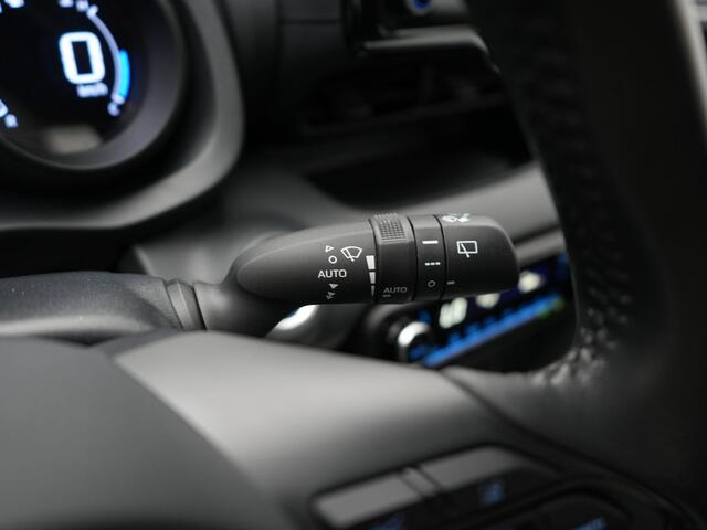 Toyota YARIS 1.5 Hybrid Dynamic Climate Control | Carplay | Parkeercamera