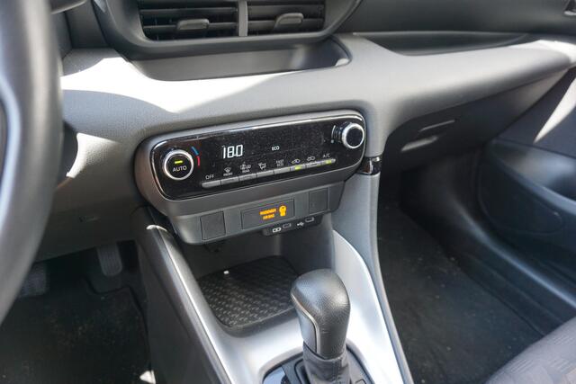 Toyota YARIS 1.5 Hybrid 115 Active |Carplay|Camera|Adaptiv cruise|
