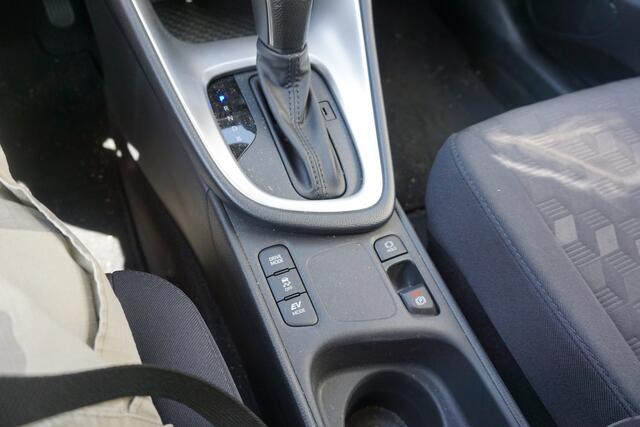 Toyota YARIS 1.5 Hybrid 115 Active |Carplay|Camera|Adaptiv cruise|