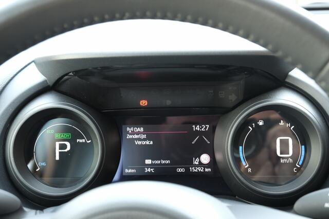 Toyota YARIS 1.5 Hybrid Dynamic