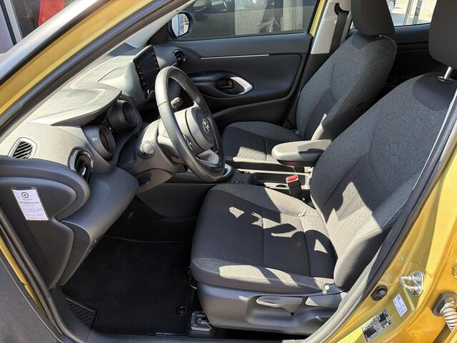 Toyota YARIS Cross 1.5 VVT-I Active | Achteruitrijcamera | Trekhaak | Airco |