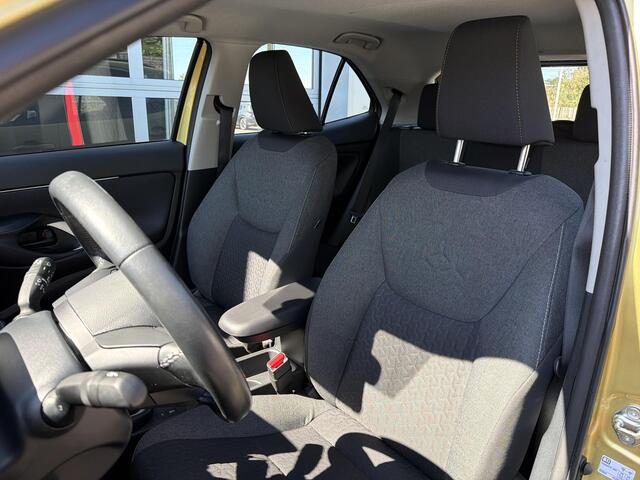 Toyota YARIS Cross 1.5 VVT-I Active | Achteruitrijcamera | Trekhaak | Airco |