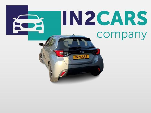 Toyota YARIS 1.5 Hybrid Dynamic *Dode hoek detec.*Parkeersens.*