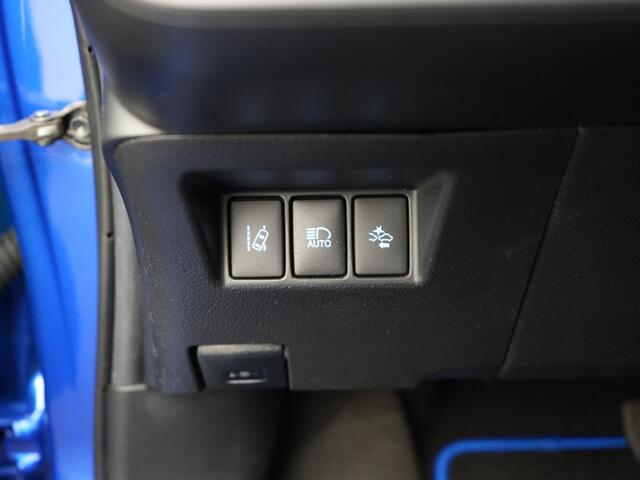 Toyota YARIS 1.5 Hybrid Bi-Tone | Achteruitrijcamera | Climate Control |