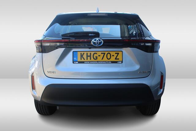 Toyota YARIS Cross 1.5 Hybrid Active Apple carplay/ android auto l All weather banden | Armsteun | Elektrisch inklapbare buitenspiegels | Climate control | Achteruitrijcamera | Verwarmbare spiege