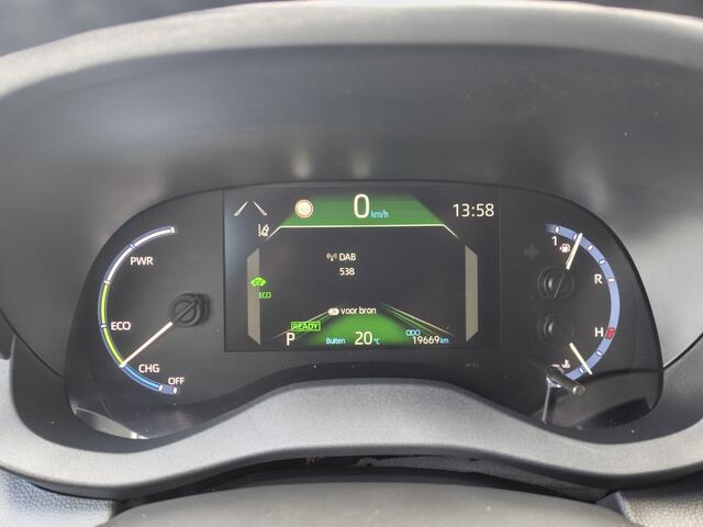 Toyota YARIS Cross 1.5 Hybrid Style | Sensoren | navi | Stoel + Stuurverwarming