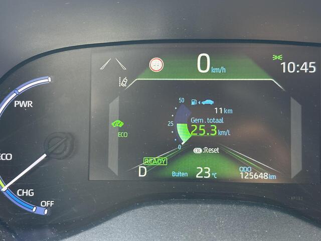 Toyota YARIS Cross 1.5 Hybrid First Edition Trekhaak | 17 inch lichtmetalen velgen | Climate control | Keyless entry/start