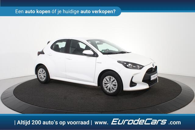Toyota YARIS 1.5 Hybrid Active *Navigatie*Trekhaak*Camera*DAB*