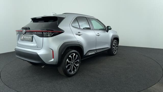 Toyota YARIS Cross 1.5 Hybrid 115 First Edition Plus