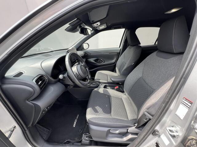 Toyota YARIS Cross 1.5 Hybrid 115 Dynamic / Dealer onderhouden / 10 jaar garantie mogelijk / Comfort Pack / Navigatie via abbo of Apple Carplay Android / Stuur-, stoel- en voorruitverwarming / Climate Control / 17" LM wielen /