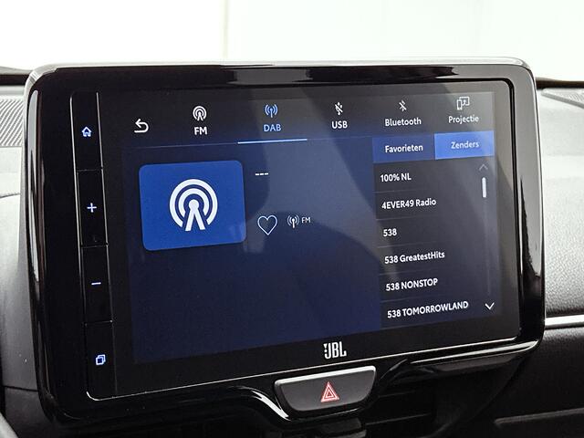 Toyota YARIS 1.5 Hybrid Executive + | Dealer Onderhouden | JBL | Head-Up Display | Dodehoek detectie | Stoel+stuurverwarming | Parkeersensoren voor+achter | Apple CarPlay/Android Auto | Cruise Control Adaptive |