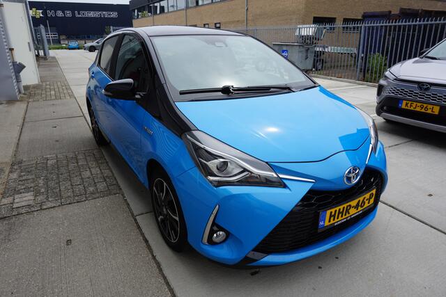 Toyota YARIS 1.5 Hybrid Bi-Tone Camera|PDC A|Pano|Key Less|Cruise|BlueTooth|