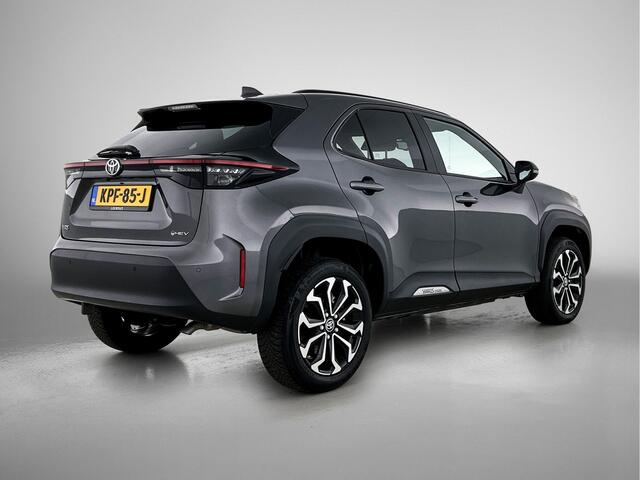 Toyota YARIS Cross 1.5 Hybrid 115 Dynamic | Apple CarPlay / Android Auto (Navigatie) | PDC | Stuur-Stoelverwarming |