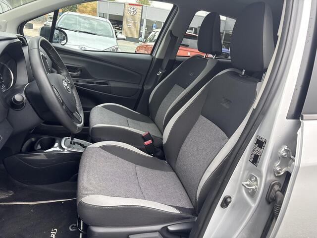 Toyota YARIS 1.5 Hybrid Y20 **NAVIGATIE/ KEYLESS/ CRUISE CONTROL**