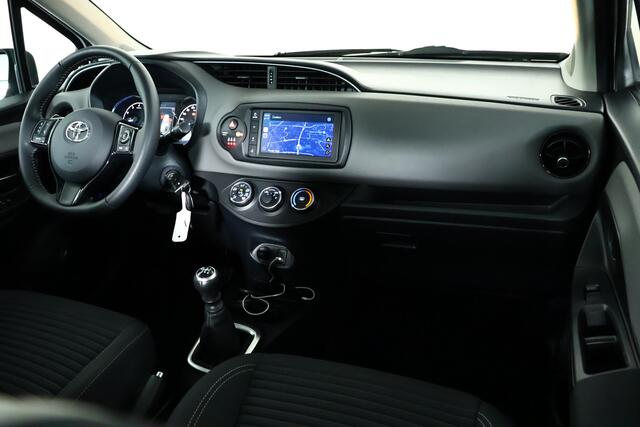 Toyota YARIS 1.5 VVT-i Comfort / CarPlay / Camera / Airco