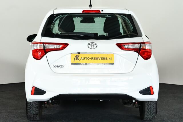 Toyota YARIS 1.5 VVT-i Comfort / CarPlay / Camera / Airco