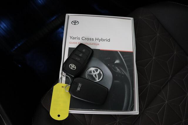 Toyota YARIS Cross 1.5 Hybrid Executive | Trekhaak | Panoramadak | Stoel/Stuurverwarming | Apple Carplay/Android Auto | JBL Audio |