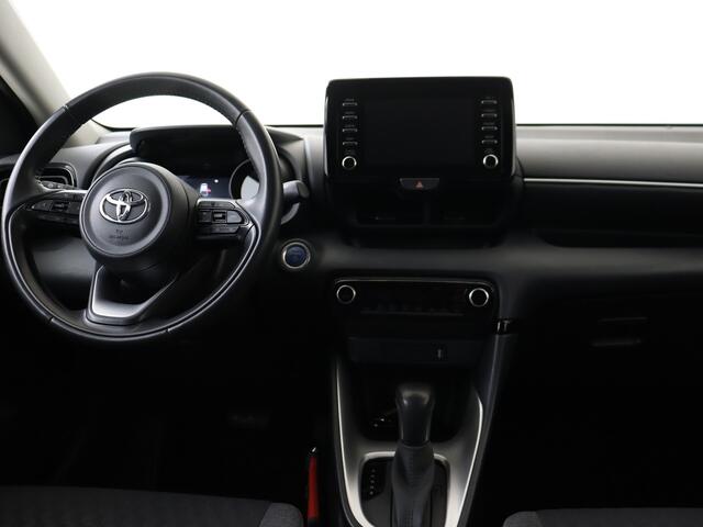 Toyota YARIS 1.5 Hybrid Dynamic | Dealer onderhouden | Navigatie | Apple CarPlay/Android Auto | Climate Control | Cruise Control Adaptive | Achteruitrijcamera | Keyless entry/Start |
