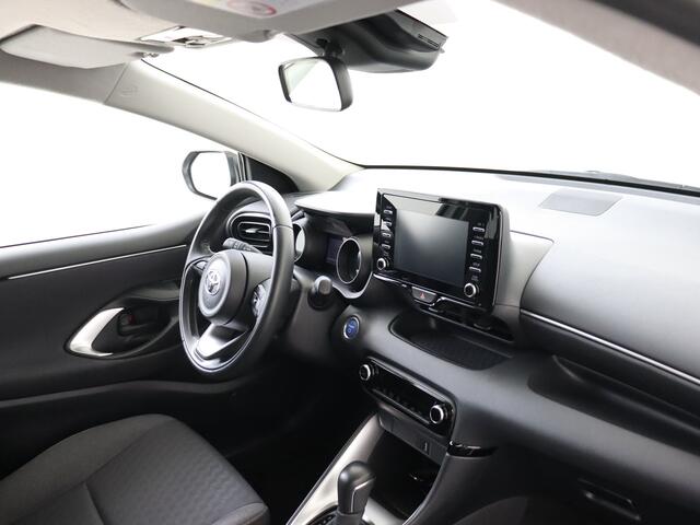 Toyota YARIS 1.5 Hybrid Dynamic | Dealer onderhouden | Navigatie | Apple CarPlay/Android Auto | Climate Control | Cruise Control Adaptive | Achteruitrijcamera | Keyless entry/Start |