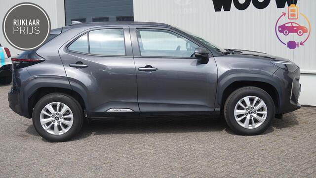 Toyota YARIS Cross 1.5 Hybrid Automaat | Trekhaak | Navigatie | Elektr. bed. Achterklep | Head-Up Display | Stoel- + Stuurverwarming