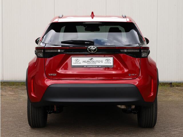Toyota YARIS Cross 1.5 Hybrid 130 Dynamic | Stoel/Stuurwielverwarming | Dodehoek | PDC