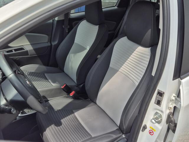 Toyota YARIS 1.5 Hybrid Active | Climate Control | Cruise Control | Parkeercamera | Electrische ramen