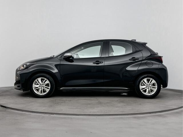Toyota YARIS 1.5 Hybrid 115 Active Luxury | Stoelverwarming | Parkeersensoren | Apple Carplay-Android Auto |