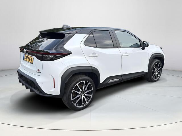 Toyota YARIS Cross 1.5 Hybrid GR Sport | Navigatie | Head up Display |