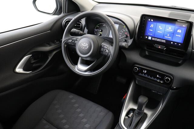 Toyota YARIS 1.5 HYBRID 115 ACTIVE *PRIVATE LEASE V.A. ¤379,- P/M!* -CAMERA|ADAP.CRUISE|CARPLAY|LED|LENDESTEUN|15"