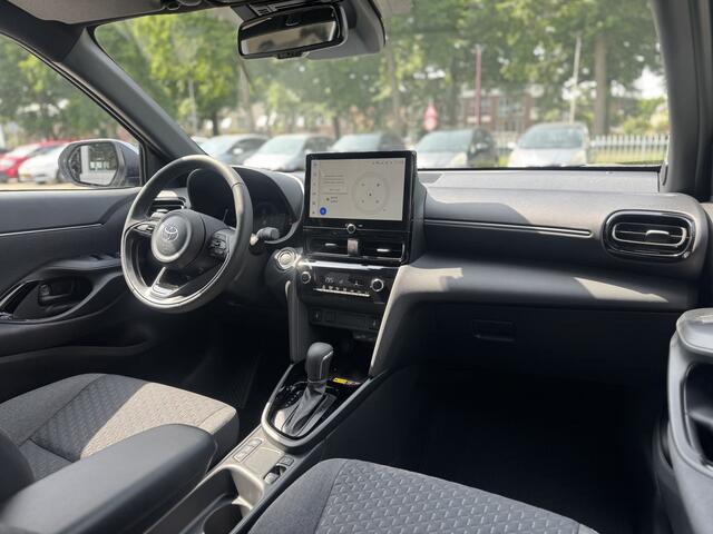 Toyota YARIS Cross 1.5 Hybrid 130 Style Edition Parkeersensoren, Dodehoekdetectie, Navigatie