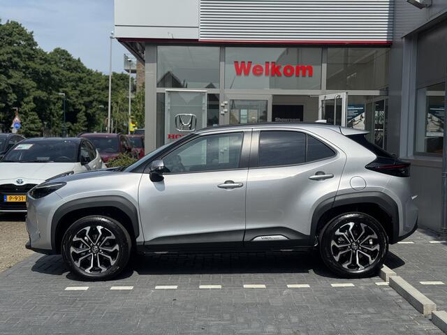 Toyota YARIS Cross 1.5 Hybrid 130 Style Edition Parkeersensoren, Dodehoekdetectie, Navigatie