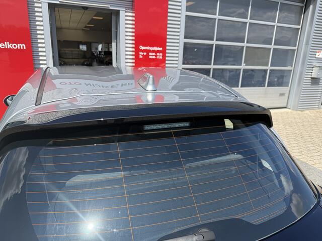 Toyota YARIS 1.5 Hybrid Dynamic *NL auto!*