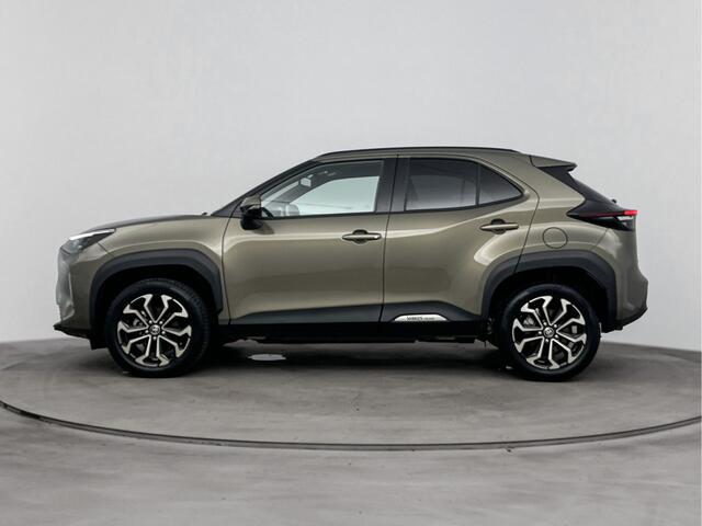 Toyota YARIS Cross 1.5 Hybrid 115 Dynamic | Voorruit-Stuur-Stoelverwarming | Parkeersensoren V+A | Onderweg-naar-dealer