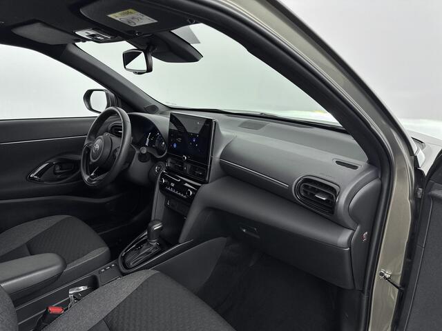 Toyota YARIS Cross 1.5 Hybrid 115 Dynamic | Voorruit-Stuur-Stoelverwarming | Parkeersensoren V+A | Onderweg-naar-dealer