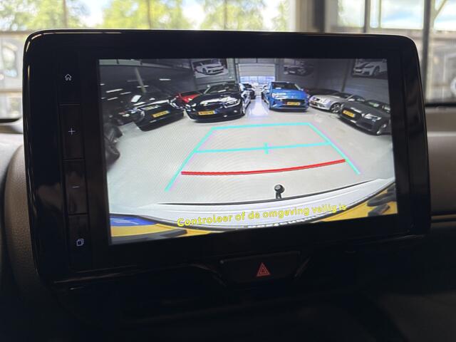 Toyota YARIS Cross 1.5 Hybrid Adventure 4X4 AWD, Camera, Navi en carplay