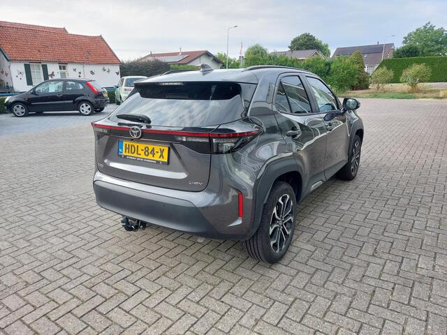 Toyota YARIS Cross 1.5 Hybrid 115 Dynamic Hoge instap, adaptieve cruise controle, trekhaak