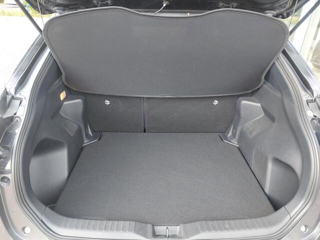 Toyota YARIS Cross 1.5 Hybrid 115 Dynamic Hoge instap, adaptieve cruise controle, trekhaak