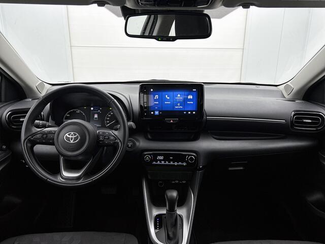 Toyota YARIS 1.5 Hybrid 115 Active | BTW voertuig | Keyless Entry/Start | Apple CarPlay/Android Auto | Climate Control | Cruise Control Adaptive | Achteruitrijcamera | Velgen |