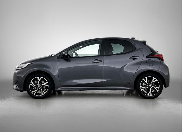 Toyota YARIS 1.5 Hybrid 115 Dynamic | NL Auto | Cruise Control Adaptief | Achteruitrijcamera | Onderweg-naar-dealer