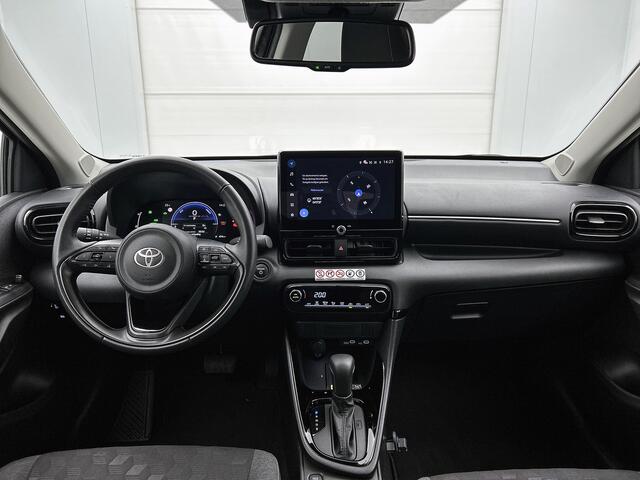 Toyota YARIS 1.5 Hybrid 115 Dynamic | NL Auto | Cruise Control Adaptief | Achteruitrijcamera | Onderweg-naar-dealer