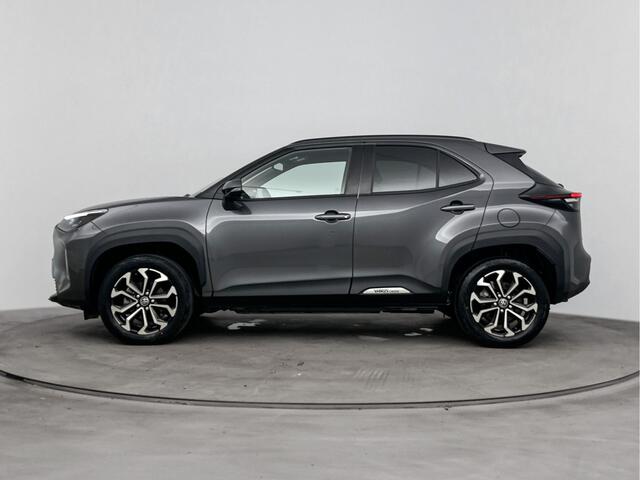 Toyota YARIS Cross 1.5 Hybrid 115 Dynamic | Voorruit-Stuur-Stoelverwarming | Parkeersensoren V+A | Onderweg-naar-dealer