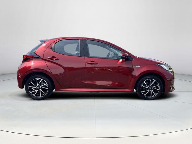 Toyota YARIS 1.5 Hybrid Dynamic | Parkeersensoren | Carplay | LED koplampen | Licht metalen velgen |