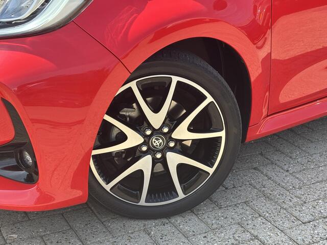 Toyota YARIS 1.5 Hybrid Launch Edition