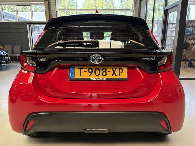 Toyota YARIS 1.5 Hybrid Active Camera, Adaptc. Cruise, Carplay Navi