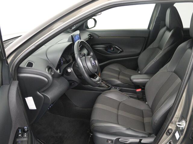 Toyota YARIS Cross 1.5 Hybrid Adventure | Camera | Adaptive Cruise Control | Stoelverwarming | Nederlandse Auto | NAP |