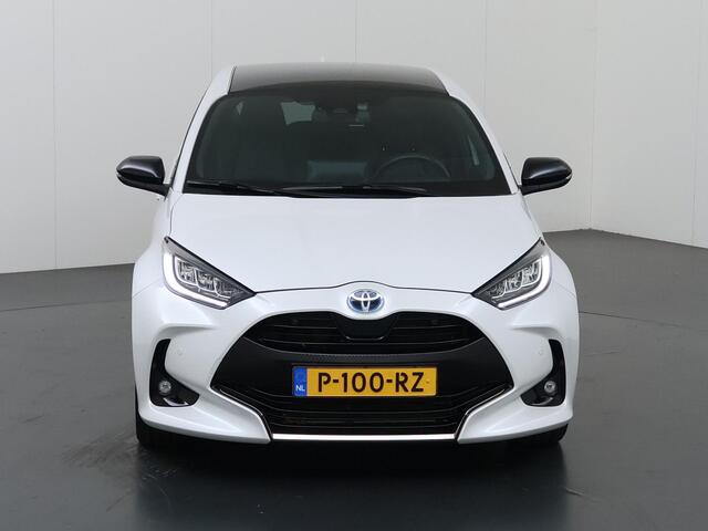 Toyota YARIS 1.5 Hybrid Executive | Panoramadak | Stoel/Stuurverwarming | JBL | Cruise Control Adaptief | Parkeercamera | Navigatie |