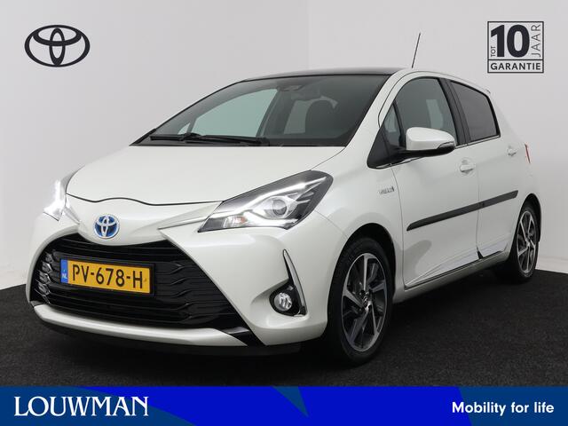Toyota YARIS 1.5 Hybrid Executive | Navigatie | Panoramadak | Half leder | Camera |