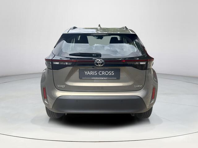 Toyota YARIS Cross 1.5 Hybrid 115 Business Plus | 06-10141018 Voor meer informatie